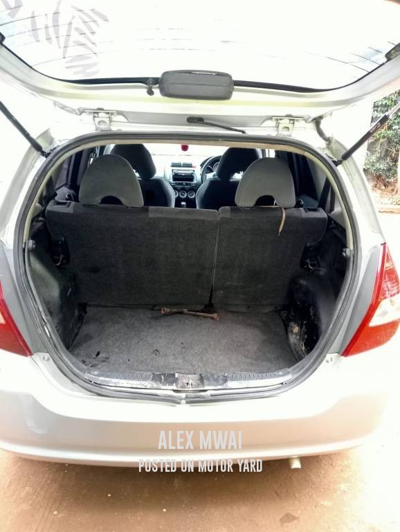 Honda Fit 2013 Silver