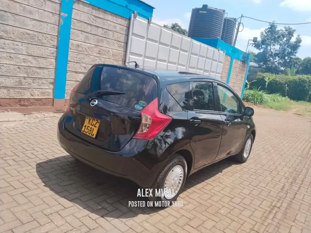 Nissan Note 2012 Black