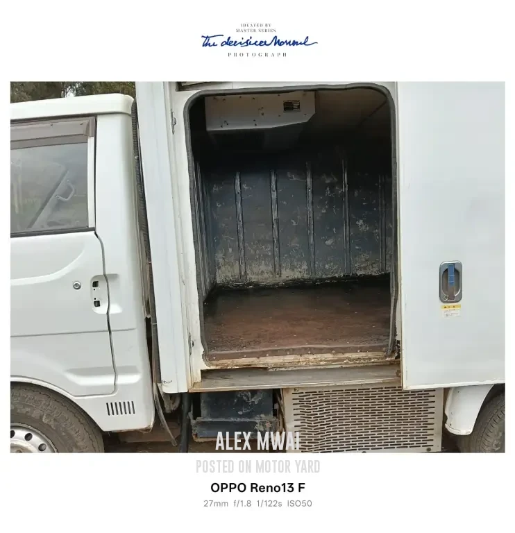 Mazda Bongo 2005 White