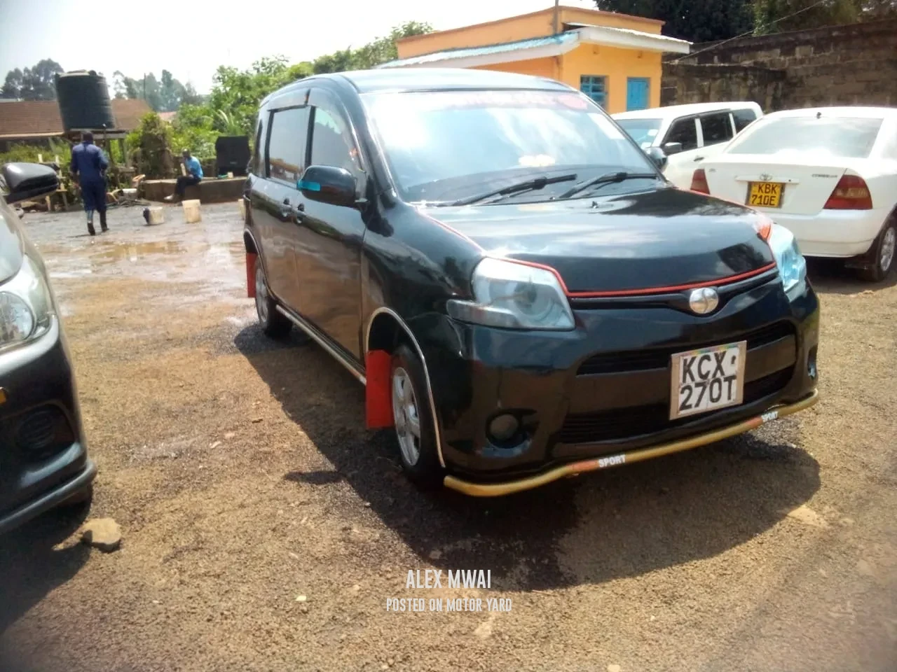 Toyota Sienta 2011 Black