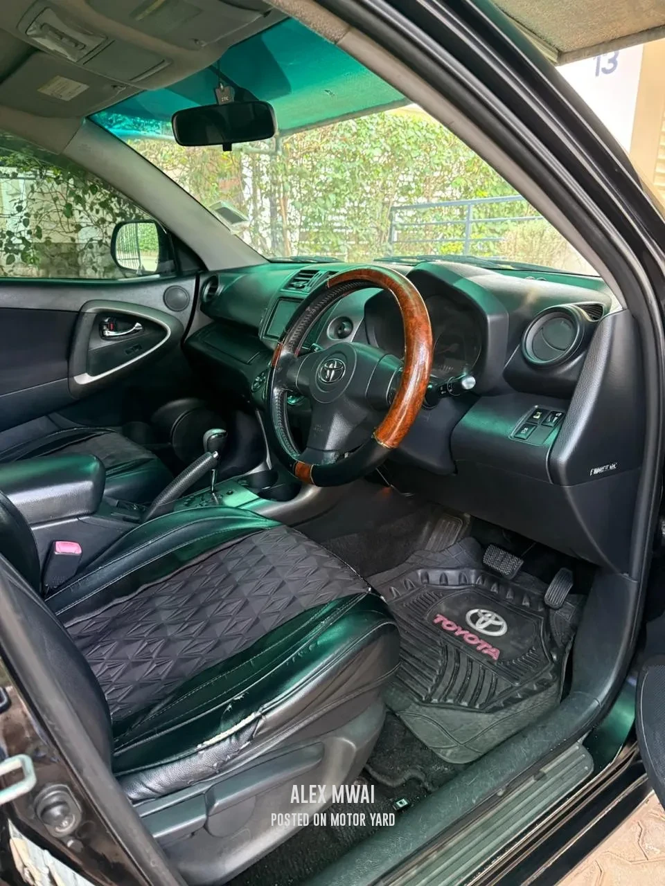 Toyota Vanguard 2008 Black