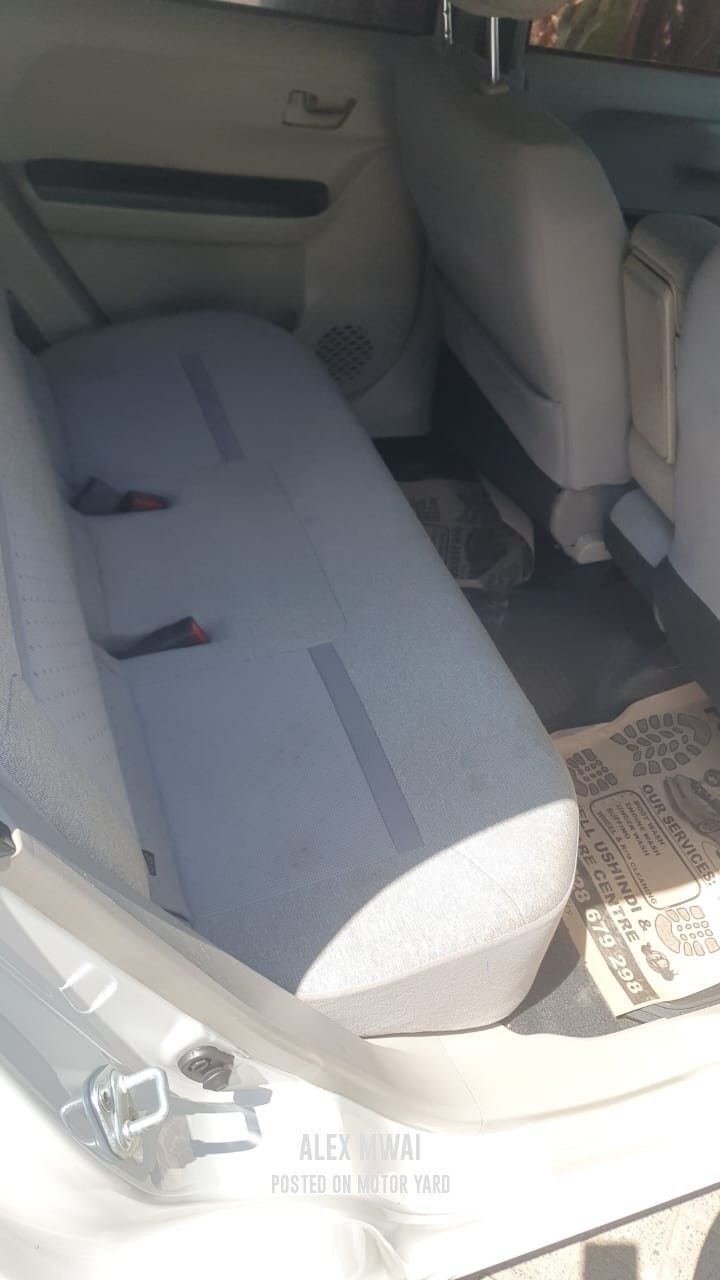 Toyota Passo 2016 White