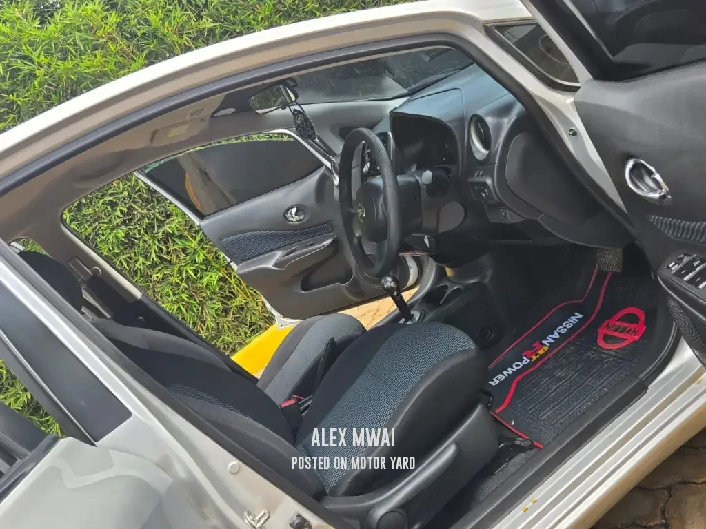 Nissan Note 2013 Silver