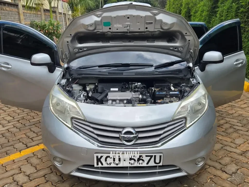 Nissan Note 2013 Silver