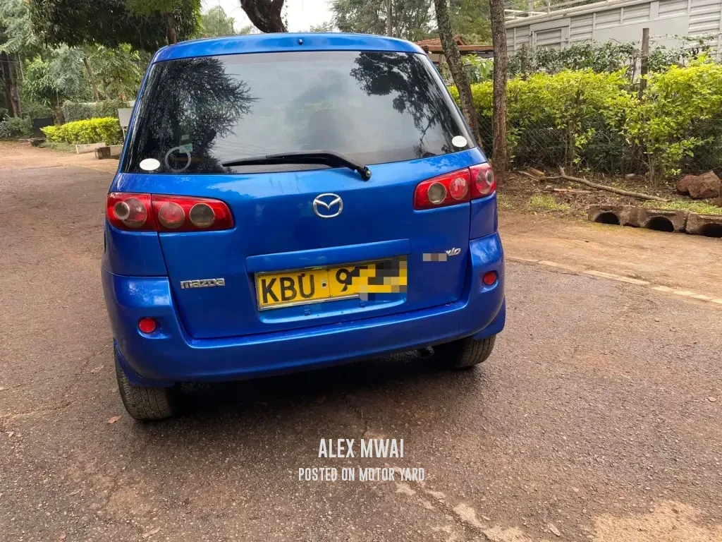Mazda Demio 2006 Blue
