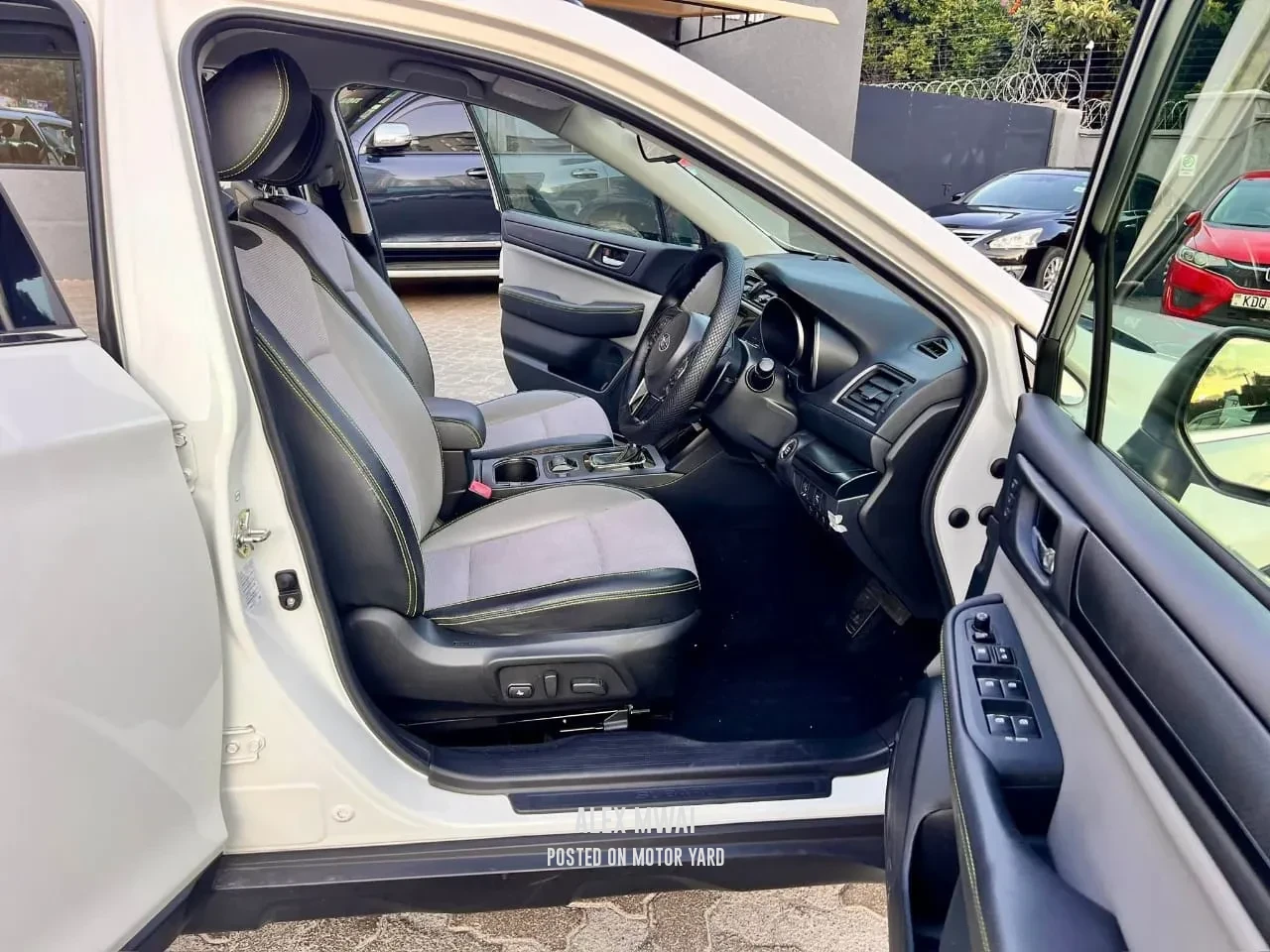 Subaru Outback 2017 White