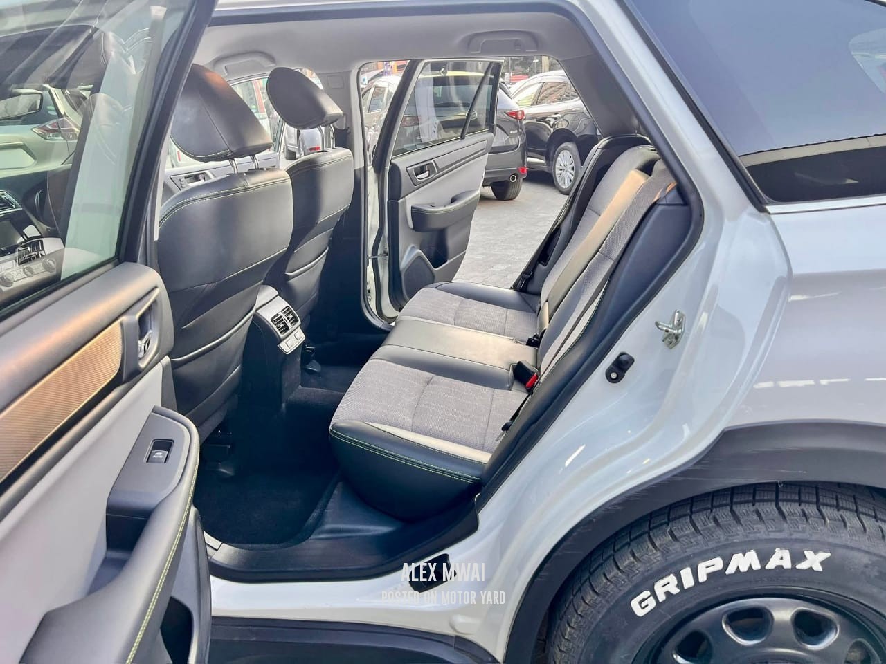 Subaru Outback 2017 White