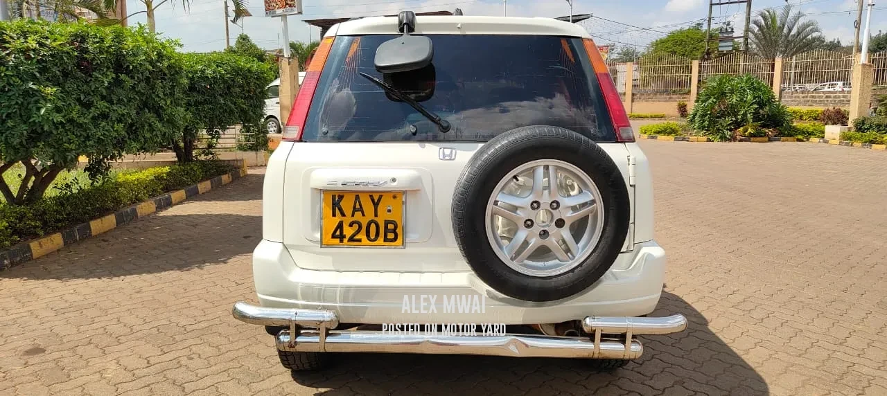 Honda CR-V 2000 White
