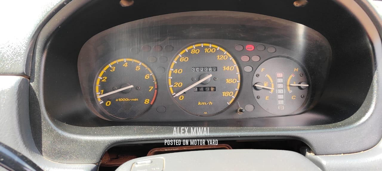 Honda CR-V 2000 White