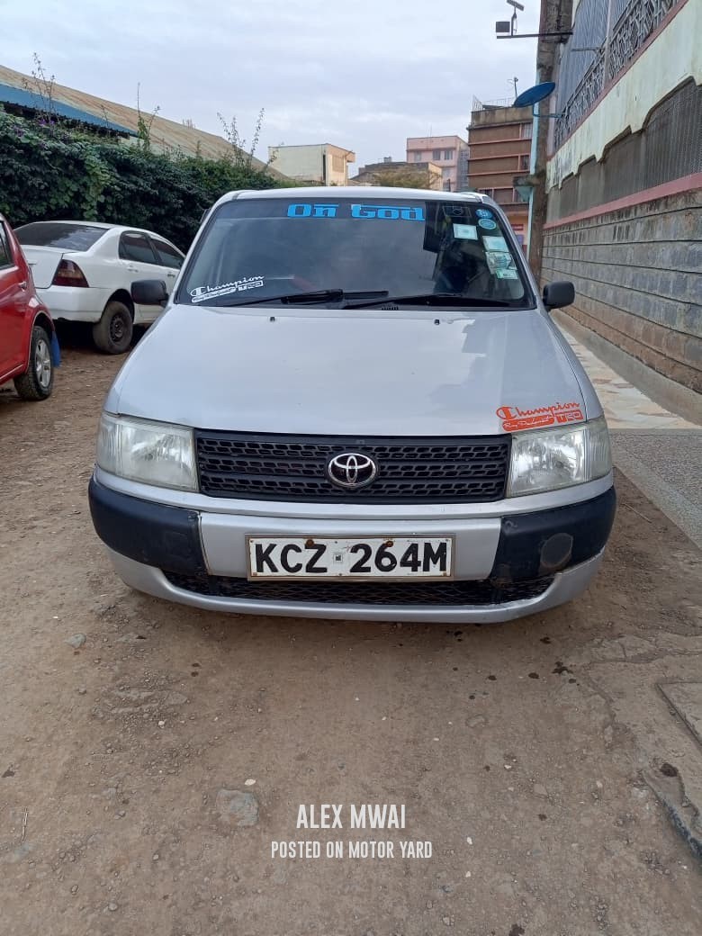 Toyota Probox 2014 Silver