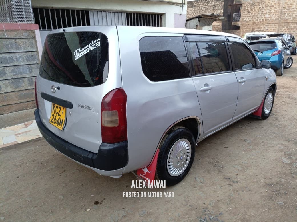 Toyota Probox 2014 Silver