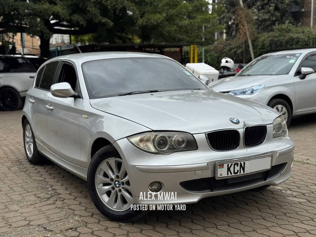BMW 116i 2010 Silver