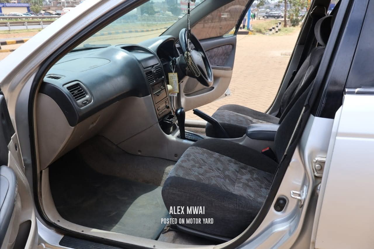 Toyota Caldina 1999 Grey