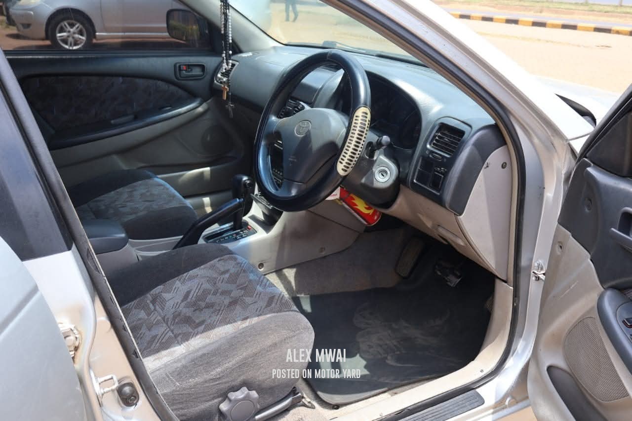 Toyota Caldina 1999 Grey