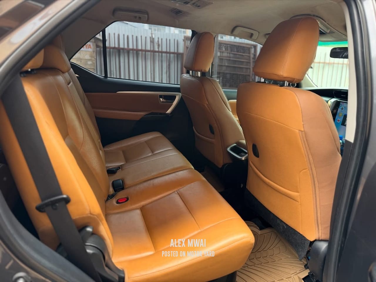 Toyota Fortuner 2016 Black