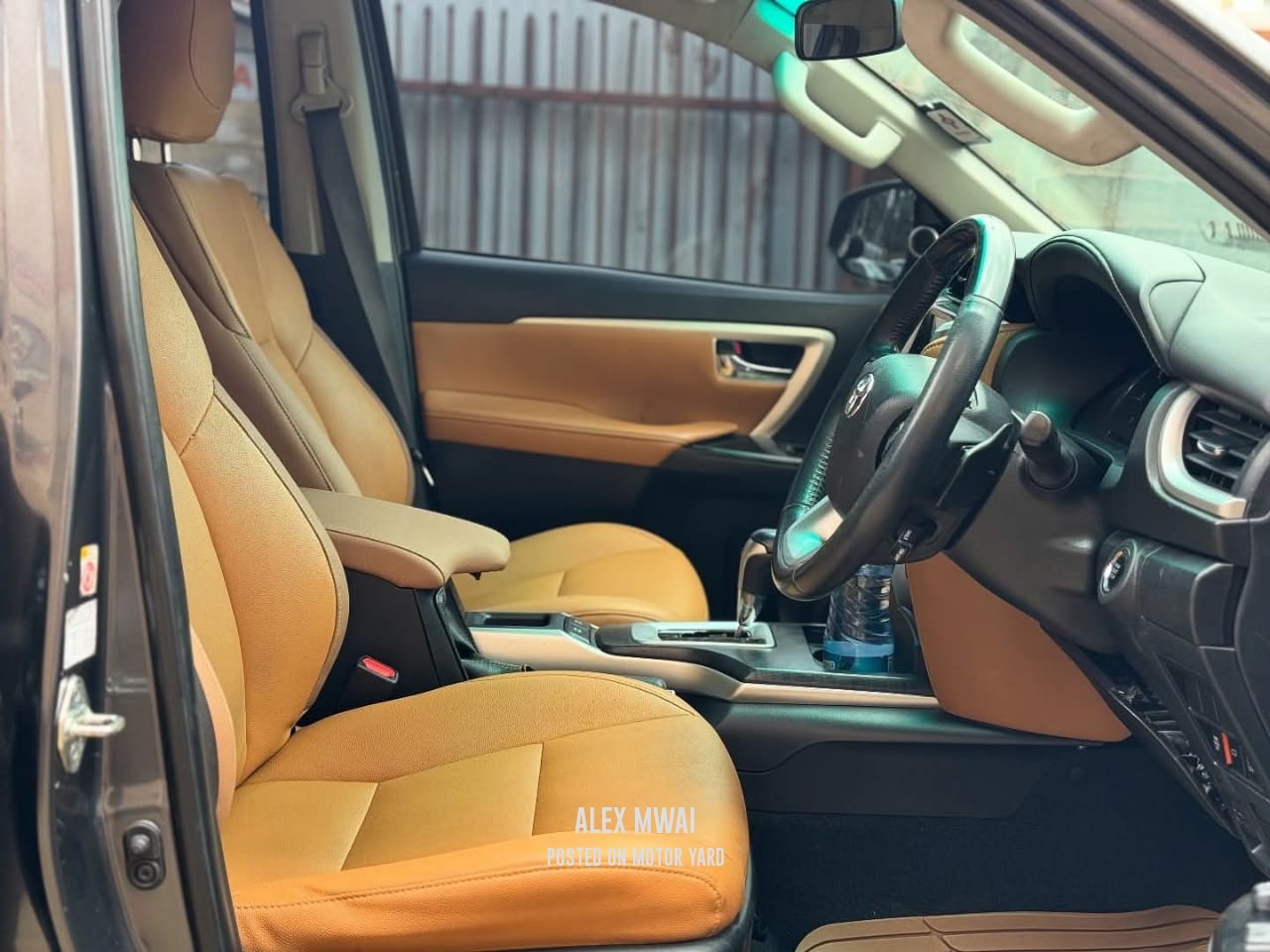 Toyota Fortuner 2016 Black