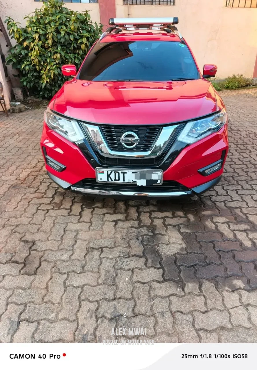 Nissan Xtrail 2018 Red