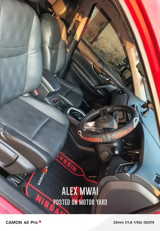 Nissan Xtrail 2018 Red