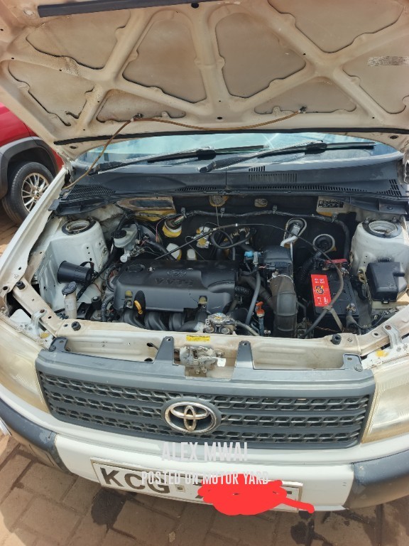 Toyota Probox 2014 White
