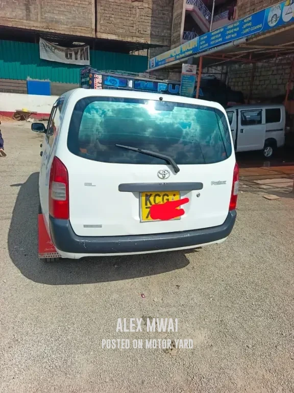Toyota Probox 2014 White