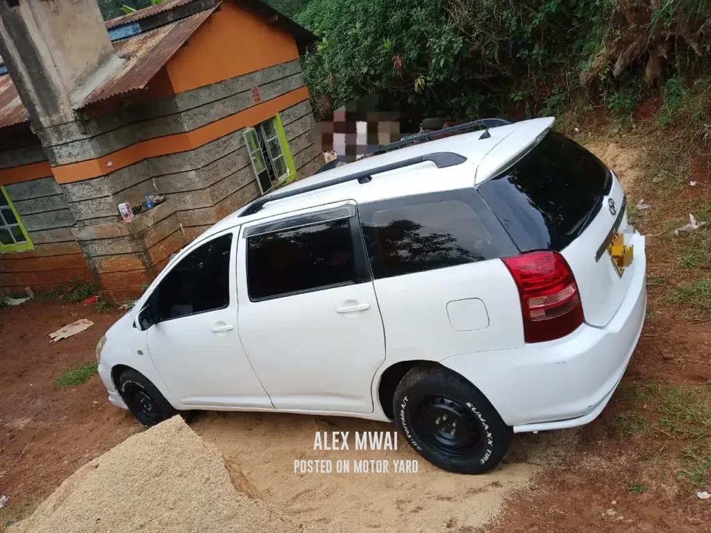 Toyota Wish 2017 White