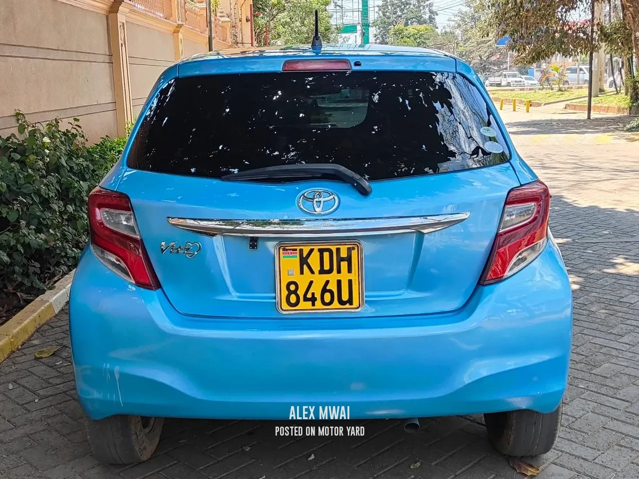 Toyota Vitz 2018 Blue