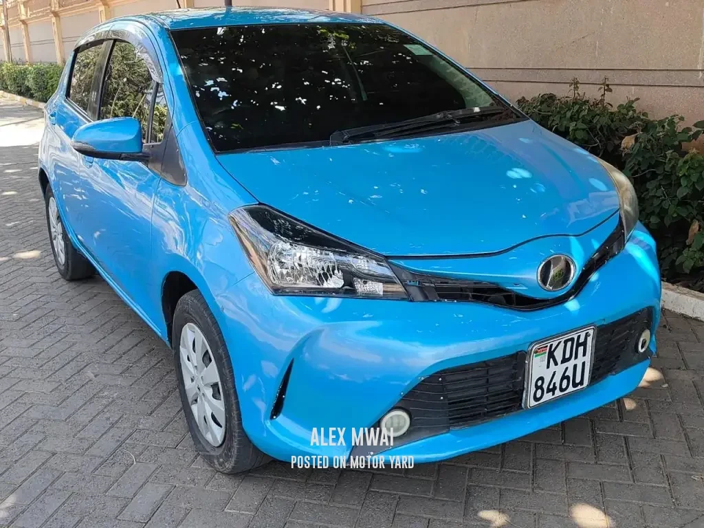 Toyota Vitz 2018 Blue