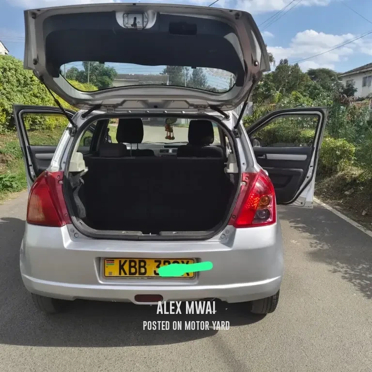 Suzuki Swift 2008 Silver