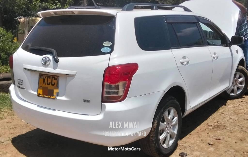 Toyota Fielder 2009 White