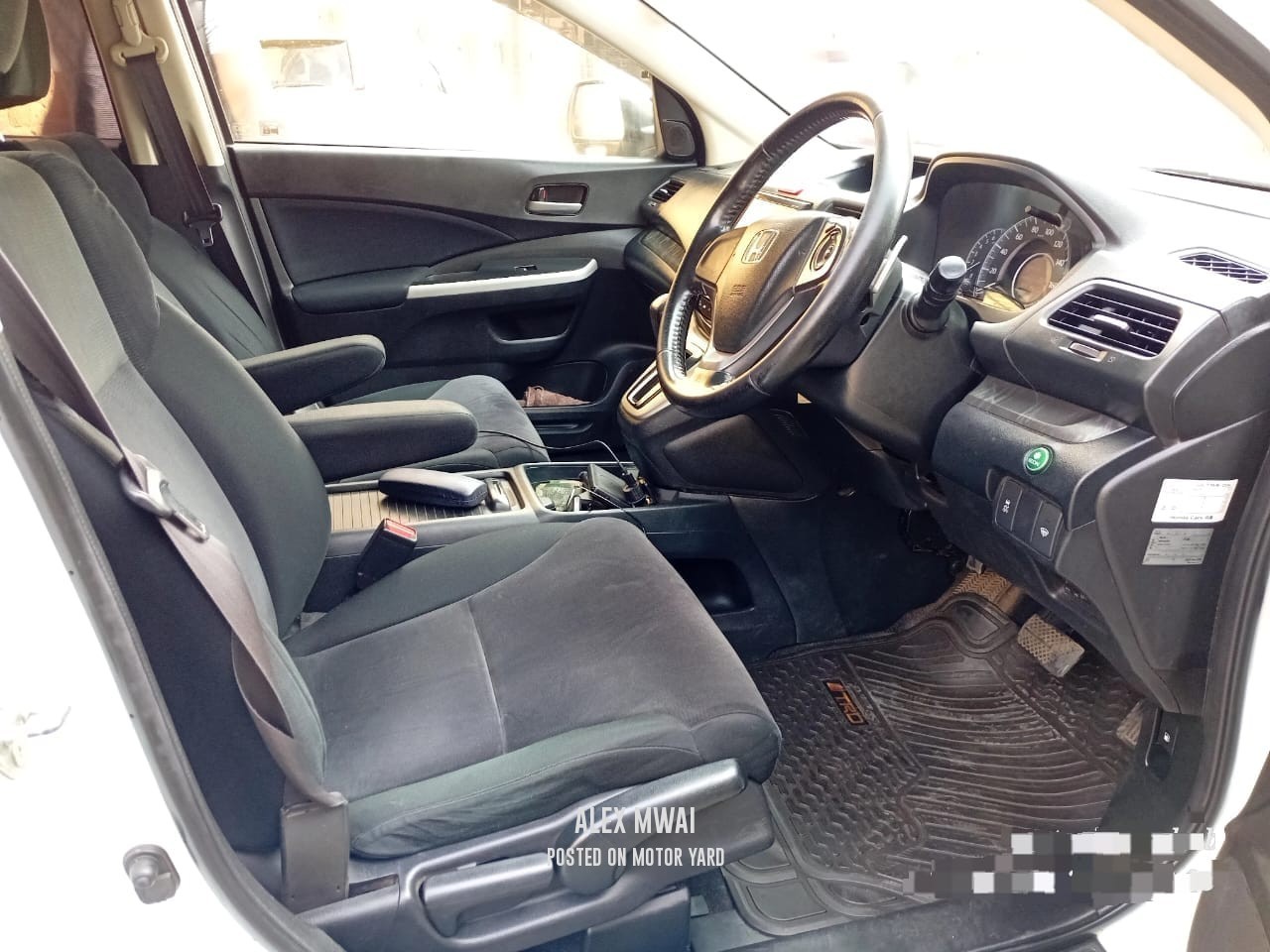 Honda CR-V 2012 White