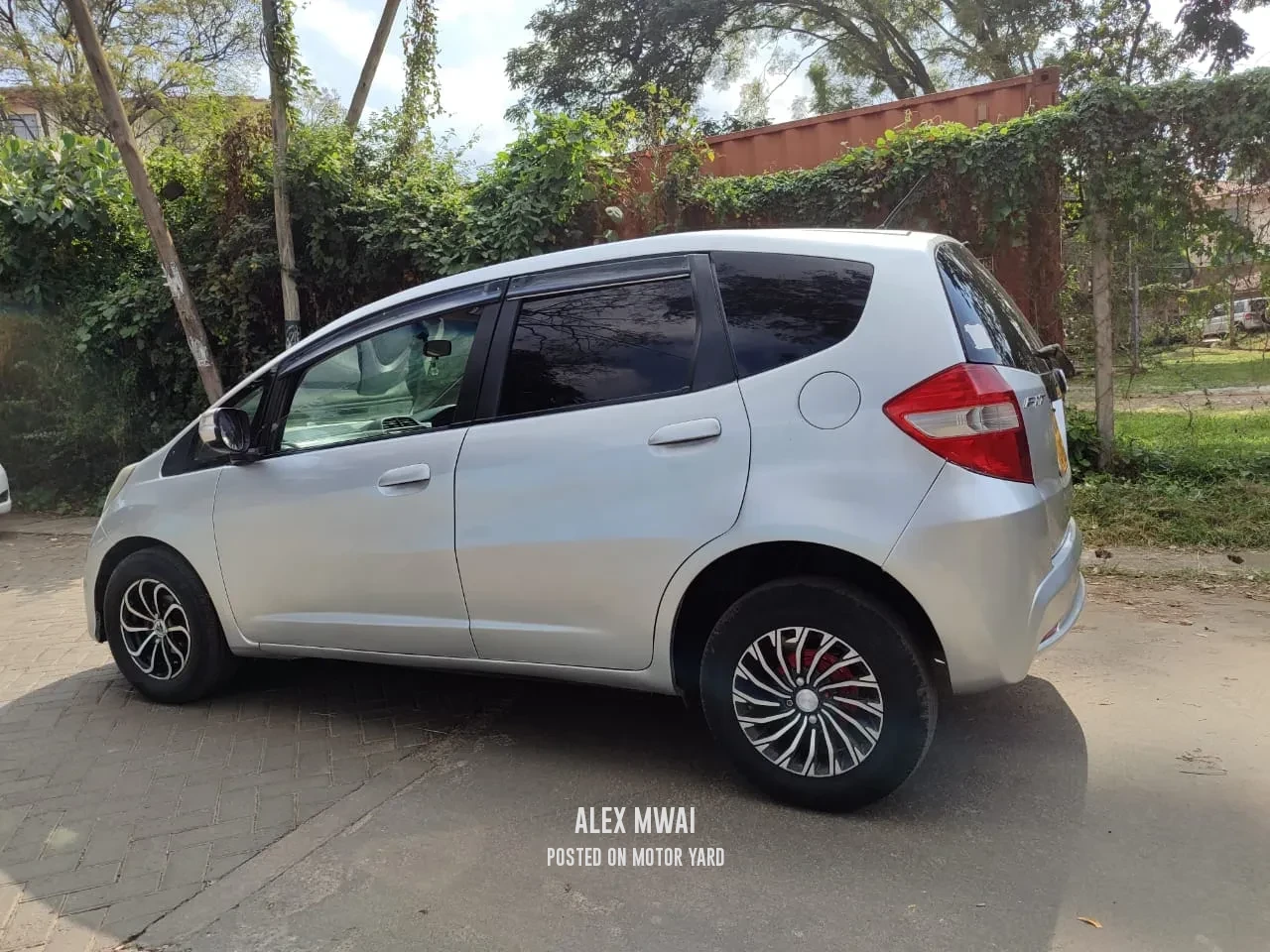 Honda Fit 2012 Silver