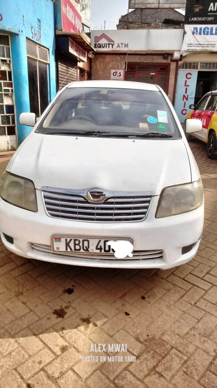 Toyota Corolla 2011 White