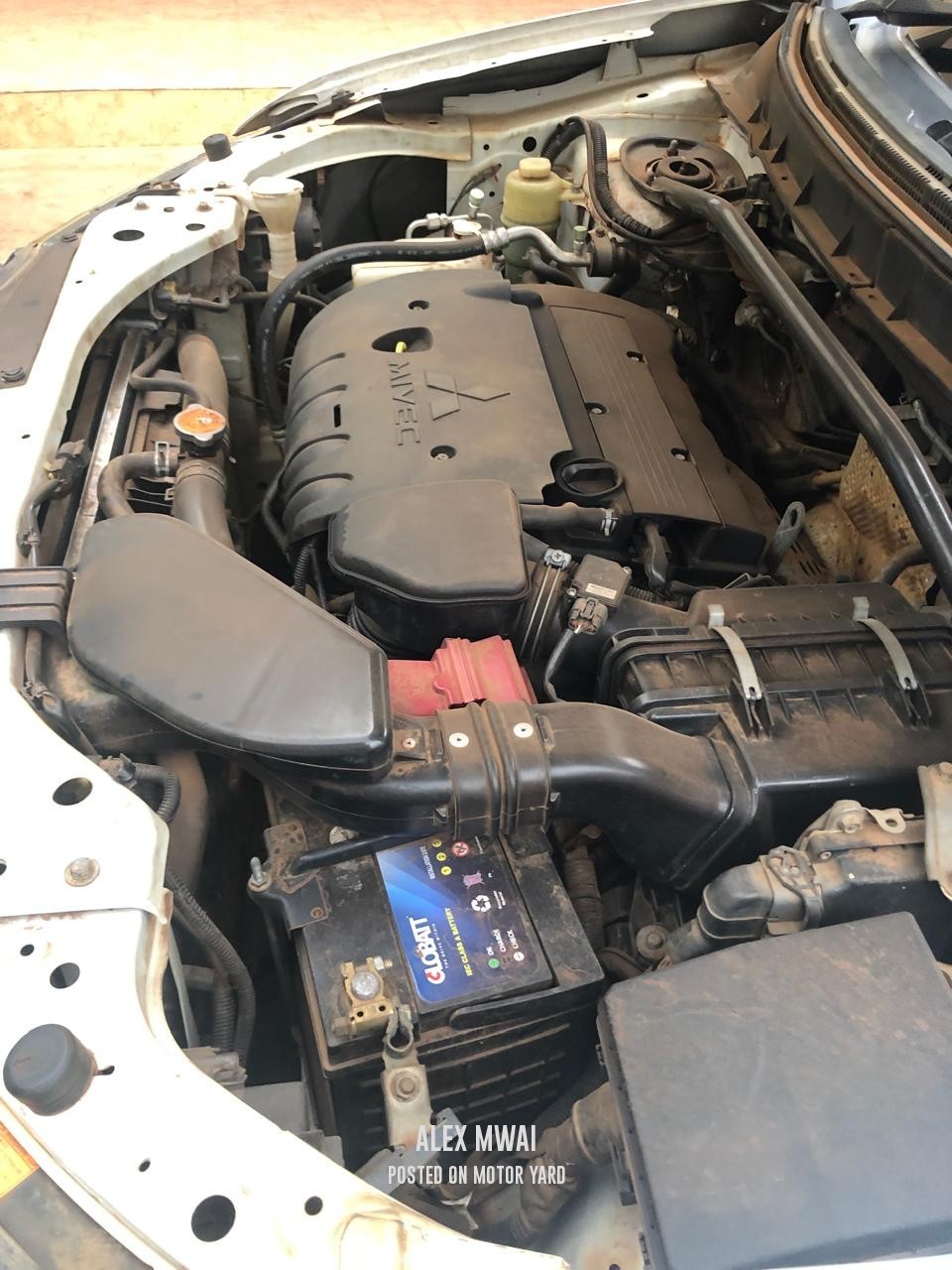 Mitsubishi Outlander 2015 White