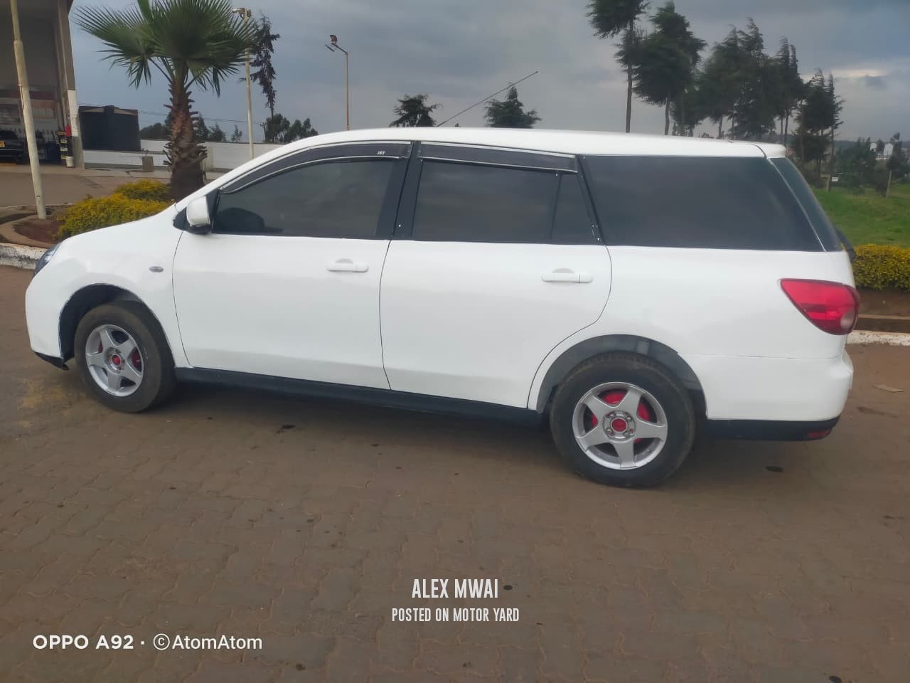 Nissan Wingroad 2014 White