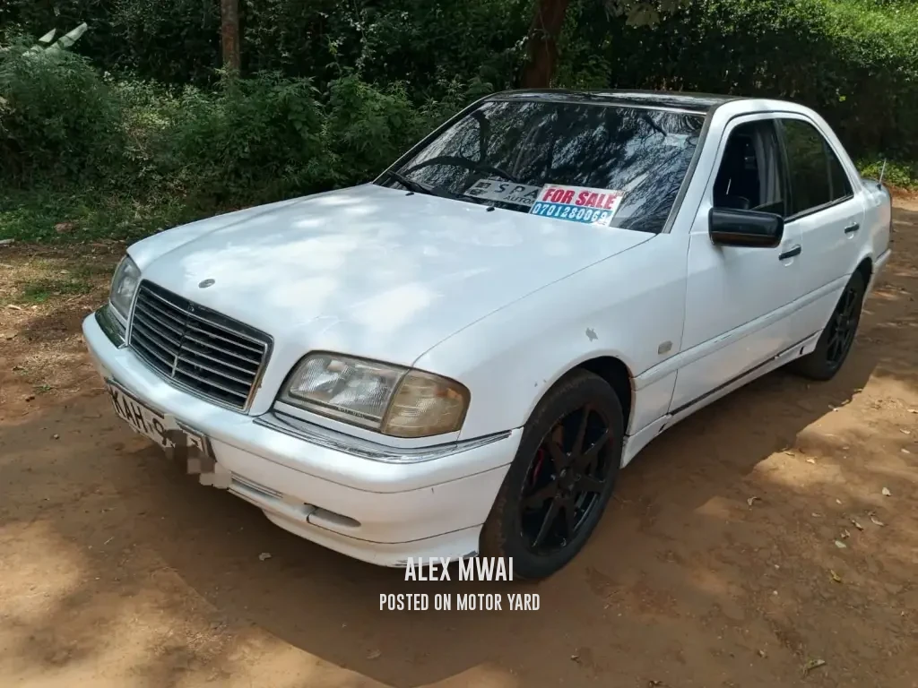 Mercedes-Benz C180 2000 White