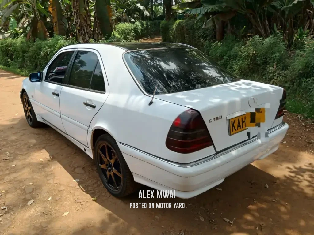 Mercedes-Benz C180 2000 White