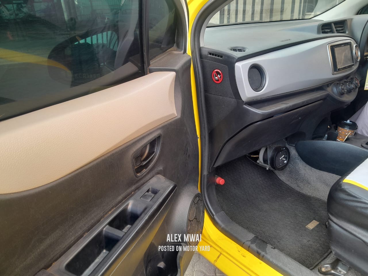 Toyota Vitz 2012 Yellow