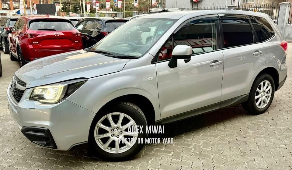 Subaru Forester 2018 Silver