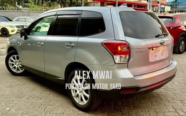 Subaru Forester 2018 Silver