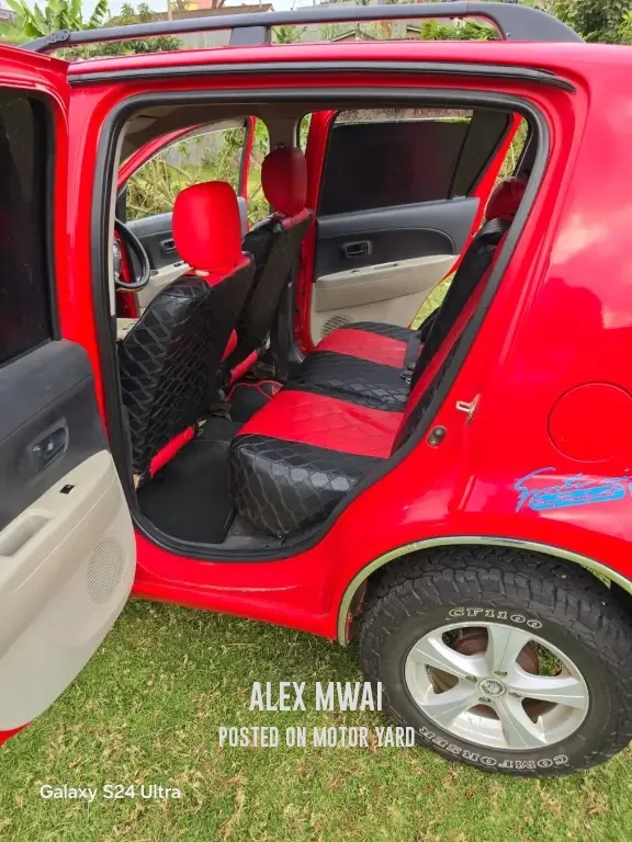 Toyota Passo 2014 Red