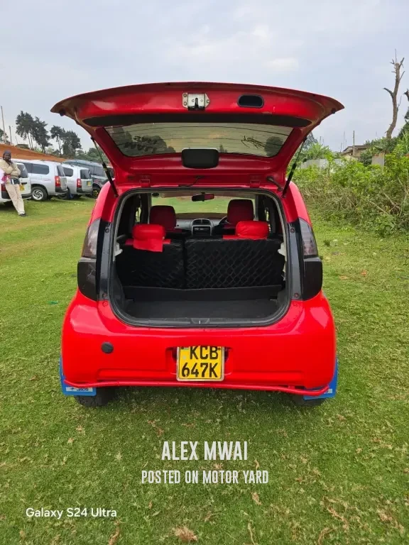 Toyota Passo 2014 Red