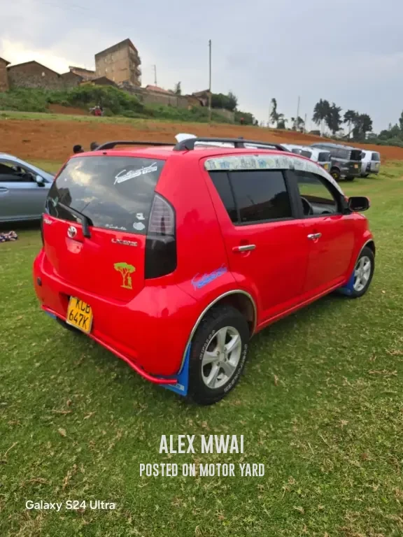 Toyota Passo 2014 Red
