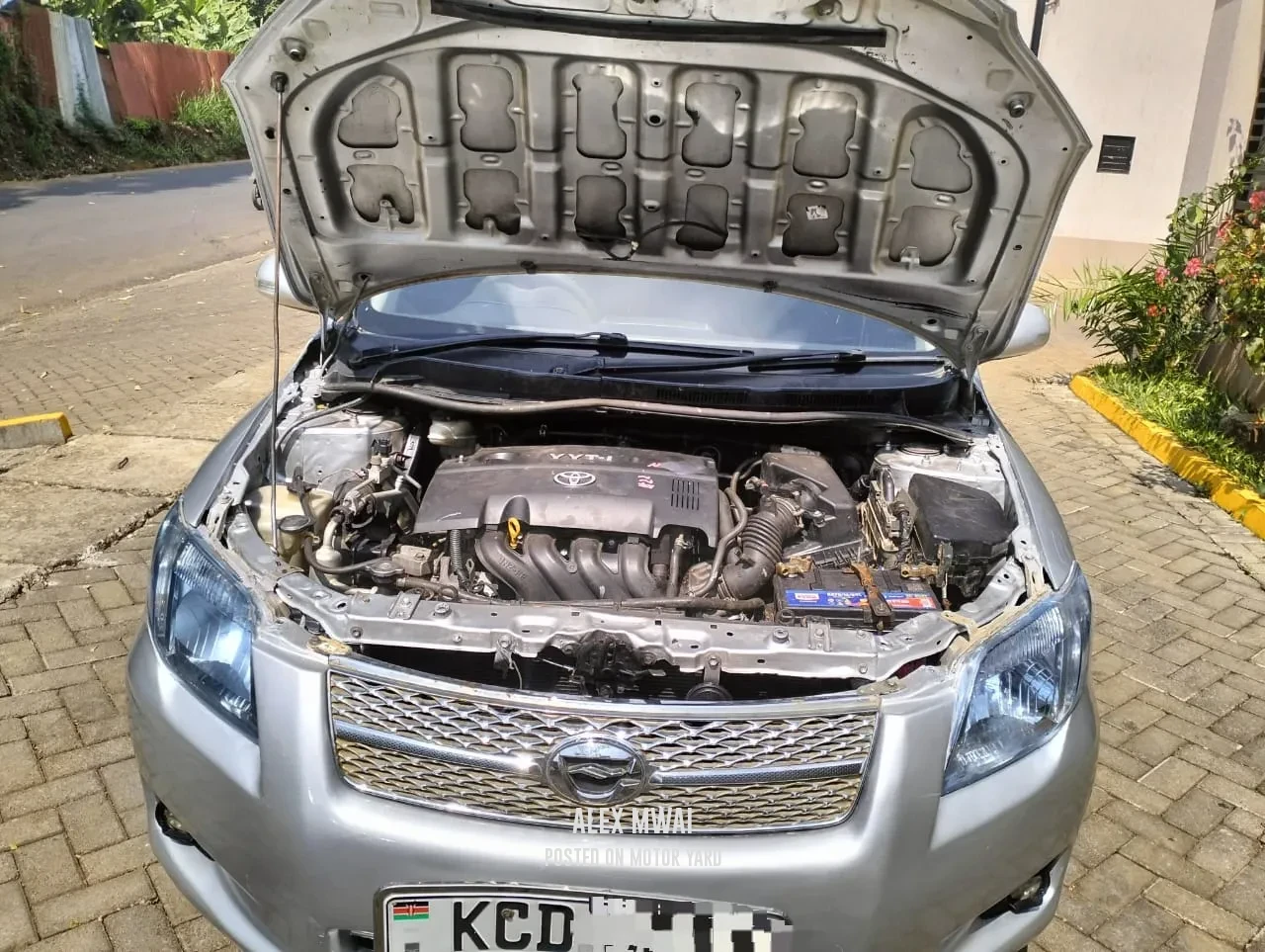 Toyota Fielder 2012 Silver