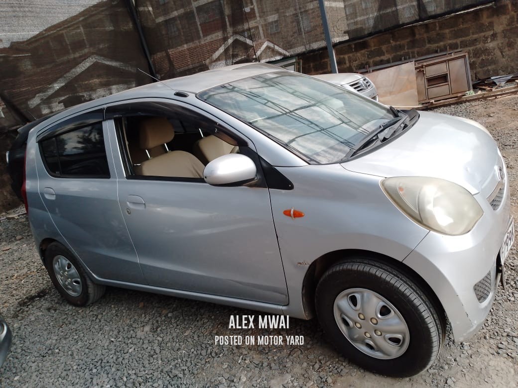 Daihatsu Mira 2011 White