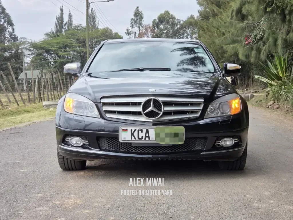 Mercedes-Benz C200 2007 Black