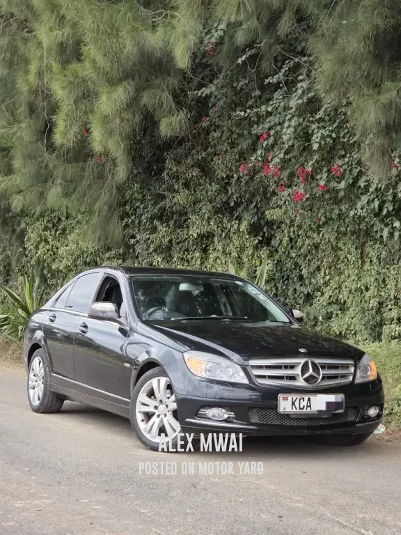 Mercedes-Benz C200 2007 Black