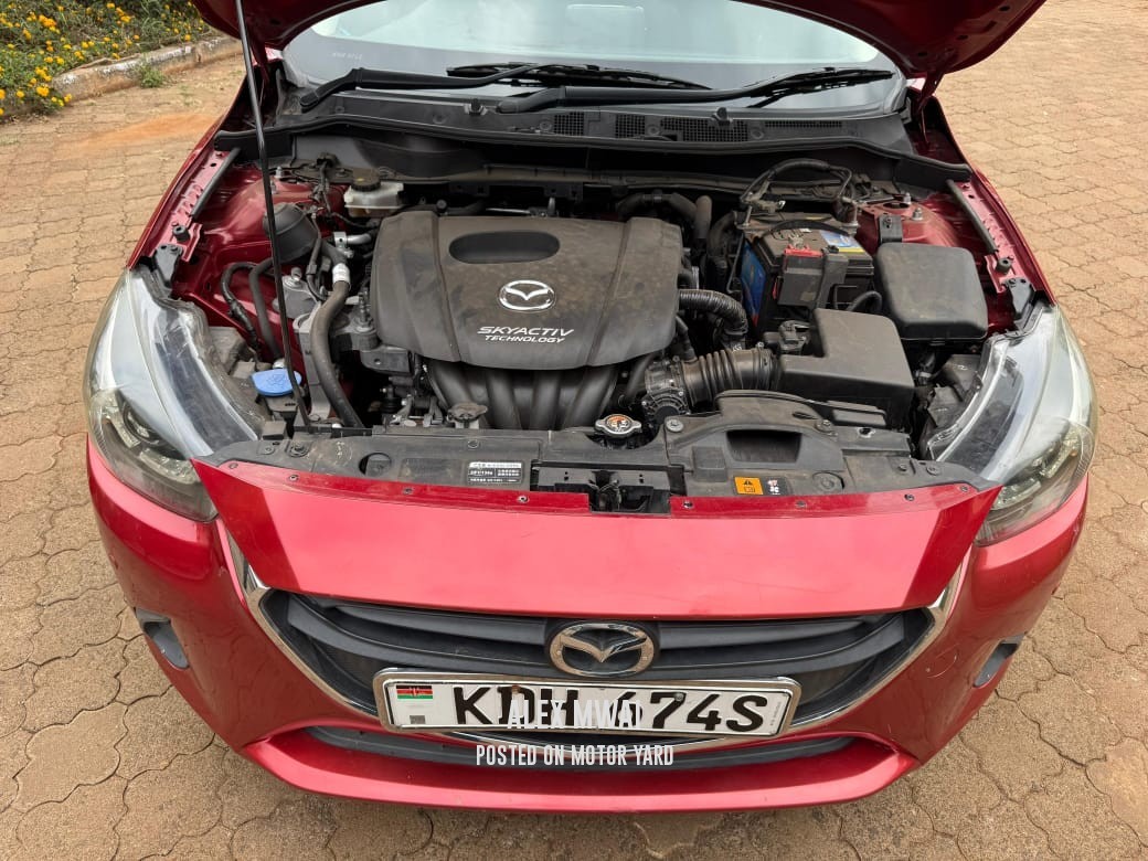 Mazda Demio 2014 Red