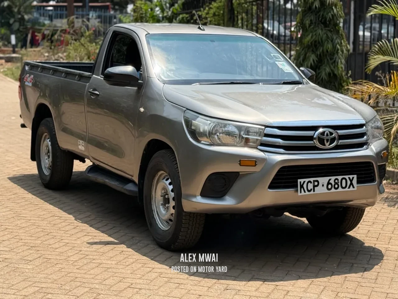 Toyota Hilux Vigo D/Cab 2018 Grey