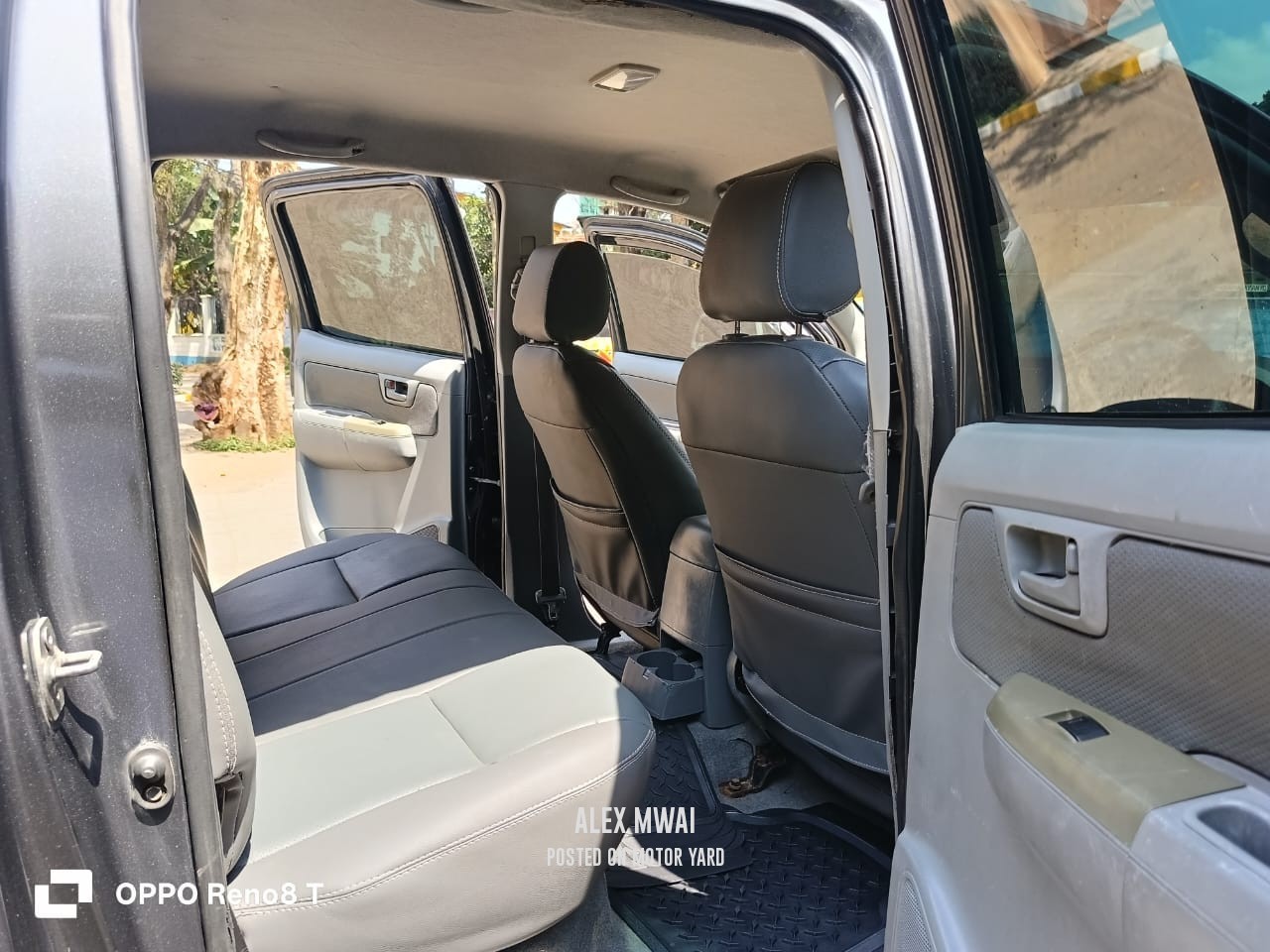 Toyota Hilux Vigo D/Cab 2015 Black