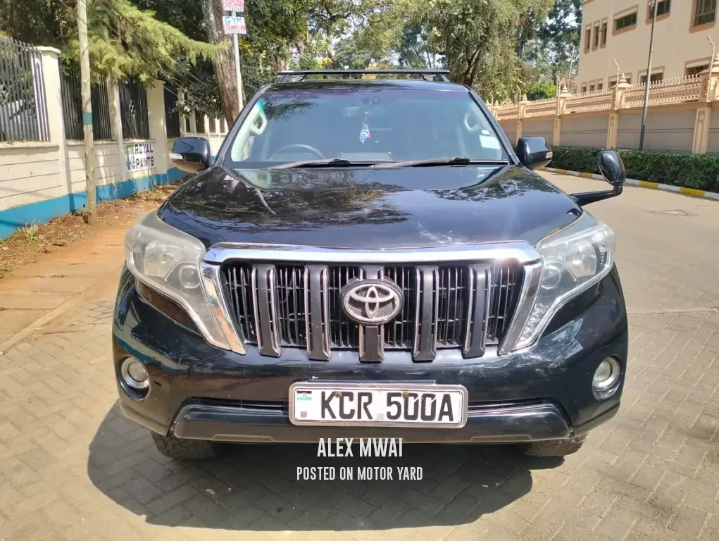 Toyota Land Cruiser Prado J150 2011 Black